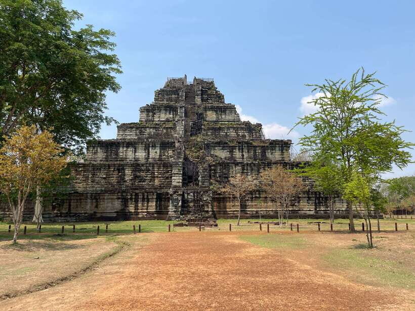 Koh Ker, Kulen Waterfall and Beng Mealea from Siem Reap - Key things that make this trip worth your time