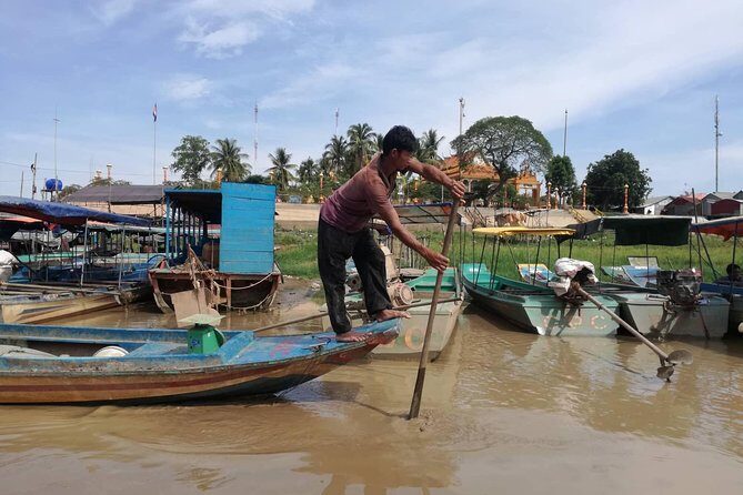 Kompong Kleang Floating Village on the Tonle Sap Lake - Floating Village on Tonle Sap: What This Day Trip Really Shows