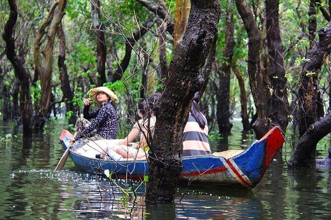 Kompong Phluk Village Tonle Sap Lake Half-Day Tour From Siem Reap - The boat time: exciting views, but check the trade-offs