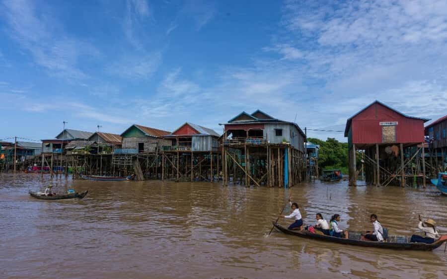 Kompong Pluk Tour - Motorized boat around Kompong Phluk: what you’ll see from the water