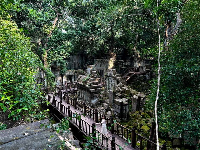 Kulen Mountain, Beng Mealea and Banteay Srei Full Day Tour - Waterfall picnic and swimming: the best reset in the day
