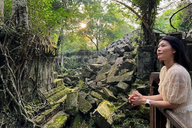 Kulen Mountain Beng Mealea and Tonle Sap Tour in Siem Reap - Preah Ang Thom and 1000 Lingas: sacred sights on the mountain path