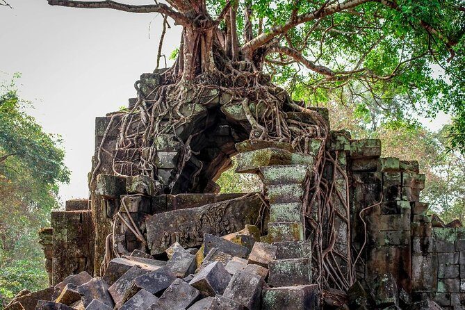 Kulen Waterfall, 1000 Linga River & Beng Mealea Small-Group Tour - The point of this tour: nature plus Khmer ruins, not just ruins