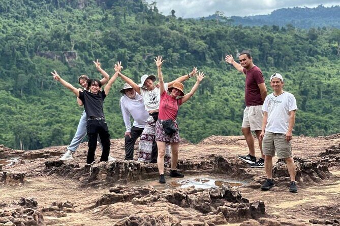 Kulen Waterfall & 1000 Lingas Join-in Tour - Phnom Kulen National Park: Rocky Valley Views and Jungle Trails