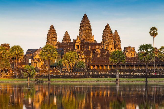 Local French Speaking Guide Angkor Wat Small-Group Tour - The one practical catch: entrance fees and timing