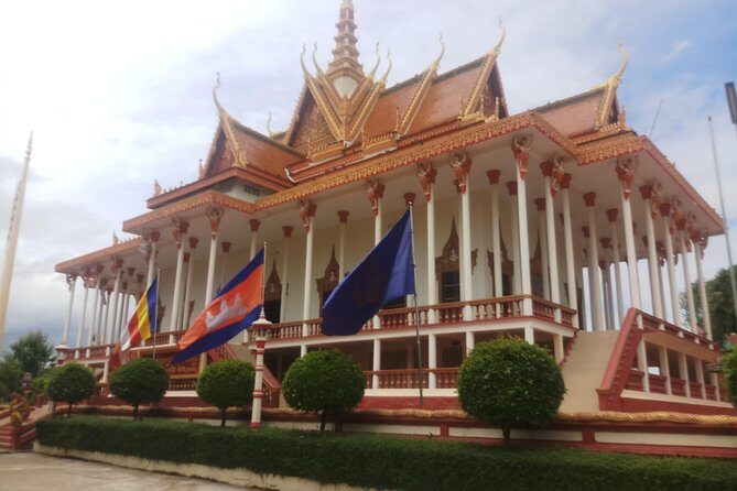 Monk Blessing Ceremony in Siem Reap - The Wat Athvear Bonus: A Temple Next Door