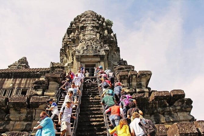 One Way Siem Reap Airport Pick Up or Airport Transfer - Price and Value: Why $39 per Group Can Work