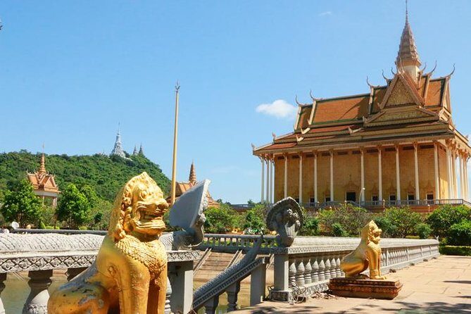 Oudong and Koh Chen Island - Full Day Cruise & Tour with English speaking guide - Small Group Day With Pickup, Boat Time, and Lunch Covered