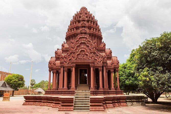 Oudong Temples & Phnom Prasith Private Tour from Phnom Penh - Private-tour value, and how Mr Senh raises the experience