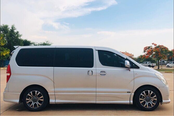 Overland Taxi Transfer From Bangkok - Siem Reap with Private Driver - Vehicle Choices: Sedan for Small Groups, Minivan for More People