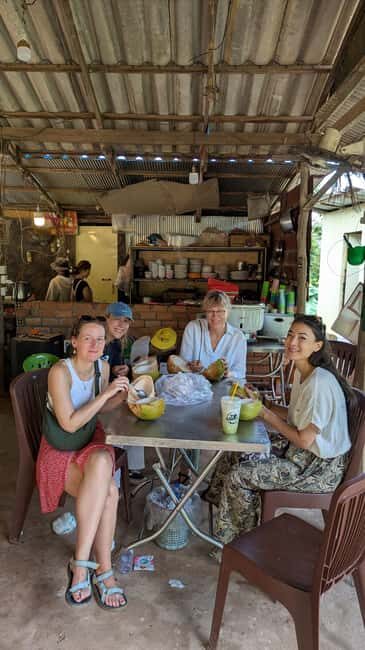 Pepper farm guided tour, Kep/Crab Market, salt & secret lake - Quick packing checklist so you don’t suffer for the views
