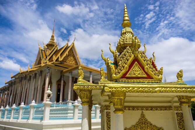 Phnom Penh Intercity - How the Siem Reap to Phnom Penh intercity ride really works