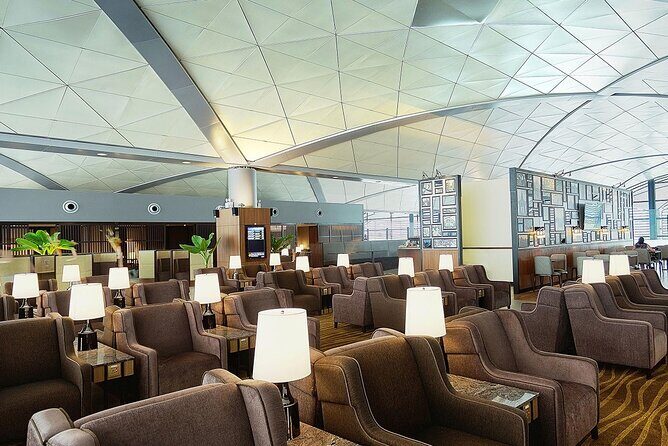 Phnom Penh International Airport Plaza Premium Lounge - Wi‑Fi, Outlets, and the Freedom to Work