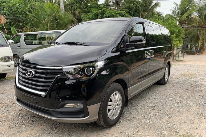 Phnom Penh to Sihanoukville by Private Car or Minivan - The Driver Situation: Friendly Help and a Practical Communication Plan