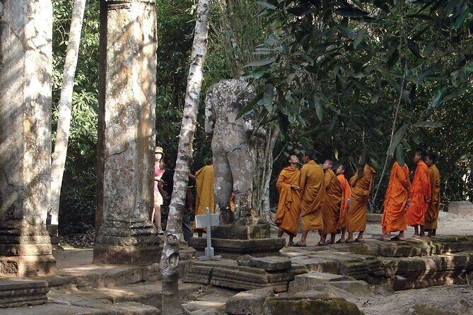 Preah Khan, Neak Pean and Pre-Rup Private Tour - Pre Rup: the temple-mountain finish that makes sense of the day