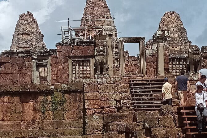 Private 2 Days To Major Angkor Temples From Sunrise To Sunset - Day 1: Angkor Wat Sunrise, South Gate Wonders, and Ta Prohm’s Jungle