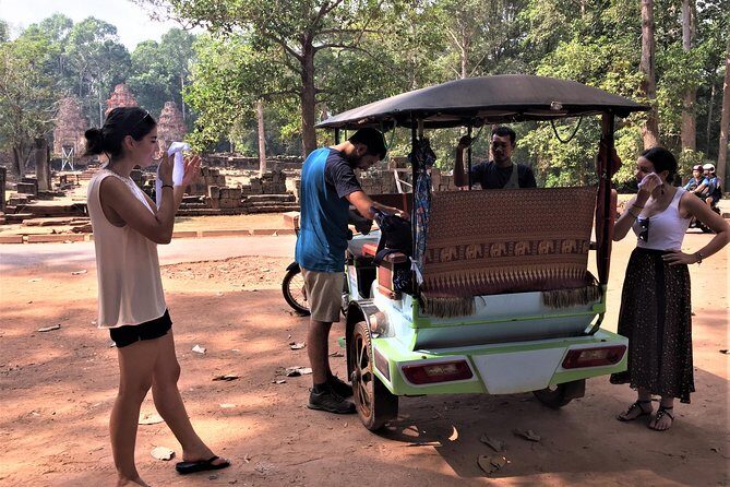 Private Angkor Sunrise Bayon Ta Prohm Bonteay Srie Vip Tour - Finishing Touches: Small Brick Towers and Stone Craft