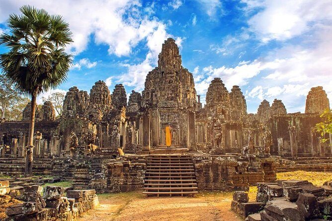 Private Angkor Temple including Sunrise Viewing - Hotel Pickup, Private Van, and the Guide-Driver Advantage