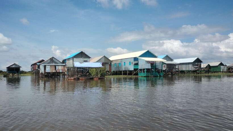 Private Angkor Wat Sunrise Tours And Sunset Floating Village - Kompong Phluk on Tonle Sap: Boats, Canoeing, Mangroves, and Sunset