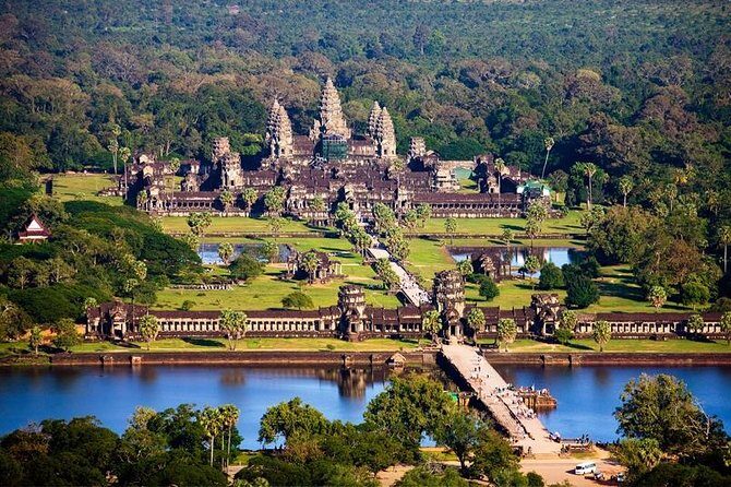Private Angkor Wat Tour from Siem Reap - Angkor Wat: a national symbol, plus the “what am I looking at” guide