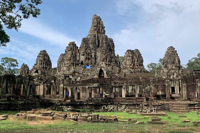 Private Angkor Wat Tour with English-Speaking Guide - The 5–7 hour temple route: what to expect (and how to pace it)