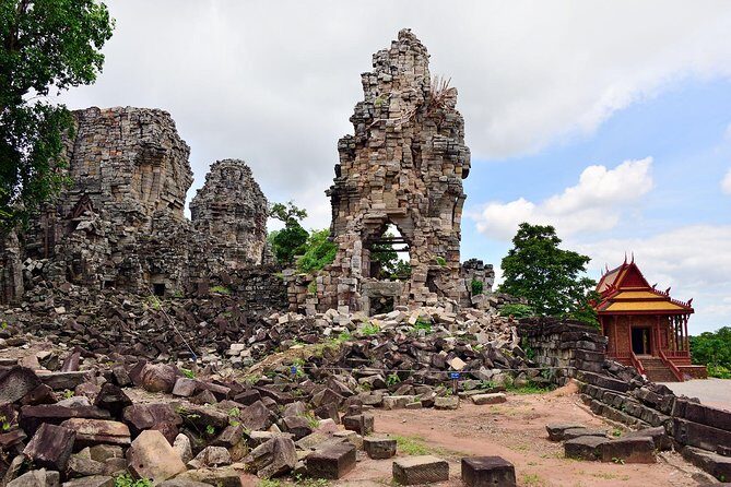 Private Banteay Chhmar, Banteay Toap & Ang Trapaeng Thma Guided Tour - Value for $150: When This Private Loop Is Worth It