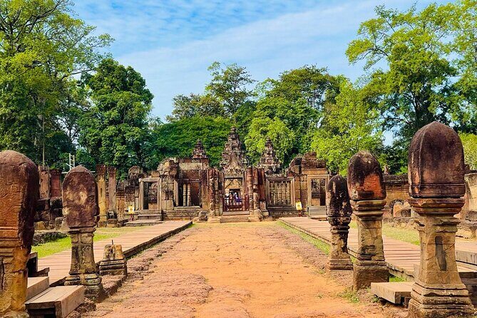 Private Banteay Srei Kbal Spean Tours and Landmine museum - From Siem Reap to Phnom Kulen: why this route feels less stressful