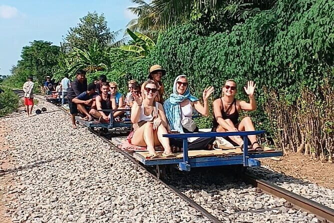Private Boat from Battambang to Siem Reap via Tonle Sap Lake - Season and Water Level Reality: Why the Trip Can Run 5 to 7 Hours
