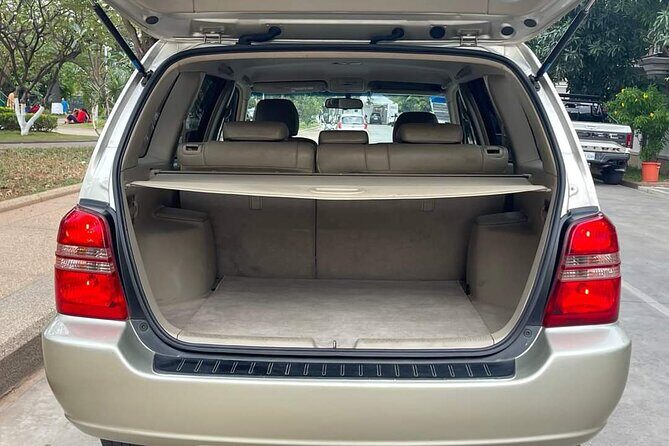 Private Car services from Siem Reap to Phnom Penh - Driver Quality: Why an English-Speaking Driver Changes the Whole Vibe