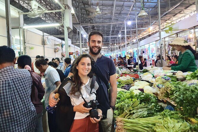 Private Guided Tour of Siem Reap Highlights & Hidden Gems - Siem Reap River Walk and a Local Market Pause