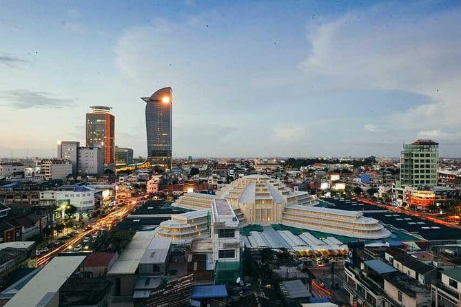 Private Half-Day Tour of Phnom Penh's Traditional Markets - Stop 1: Phsah Thmei Central Market in an Art Deco Landmark