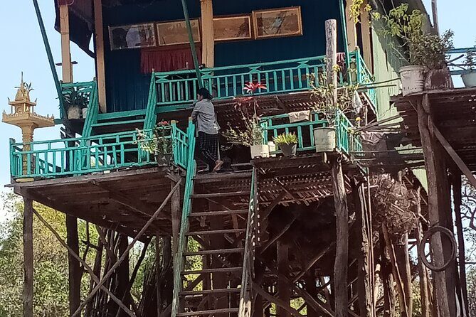 Private Half-Day Tour to Kampong Phluk Flooded Forest and Floating Villages - Your guide is the real multiplier (Sim-style explanations)