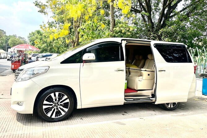 Private Taxi Phnom Penh - Kampot Overland Transfer - Vehicle Choices: SUVs, Minivans, and Bigger Group Options