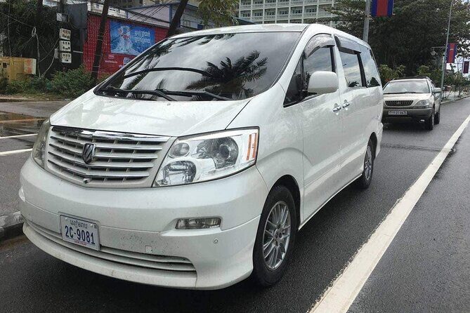 Private Taxi Transfer Sihanoukville - Battambang Car - Mini-Van - Drivers and communication: why this service earns the high marks