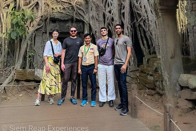 Private Tour of Angkor Wat and Floating Village - Comfort, Timing, and What to Bring for Boat + Temple Days