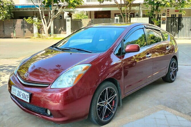 Private Transfer from Phnom Penh to Siem Reap by VIP Alphard 2010 - Who this is best for (and who might want a different option)