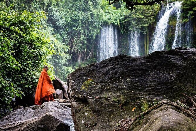 Private Vehicle - Kulen Waterfall and 1000 Lingas - Stop-by-stop: Kulen Waterfall, the Thousand Lingas, and the reclining Buddha
