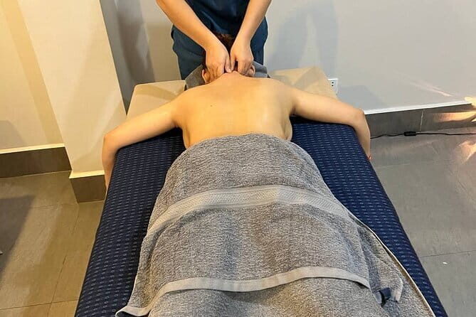 Rejuvenate the Body and Mind with Aromatherapy Oil Massage - Practical tips: how to get the best results in your hour