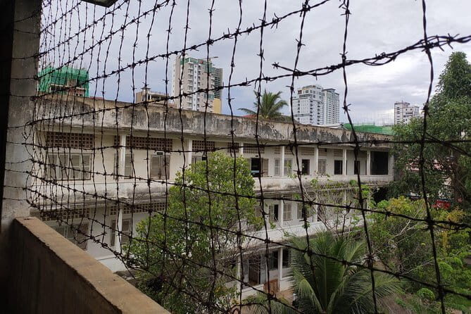 S-21 Prison and Killing Fields - Price and admissions: what $100 really covers