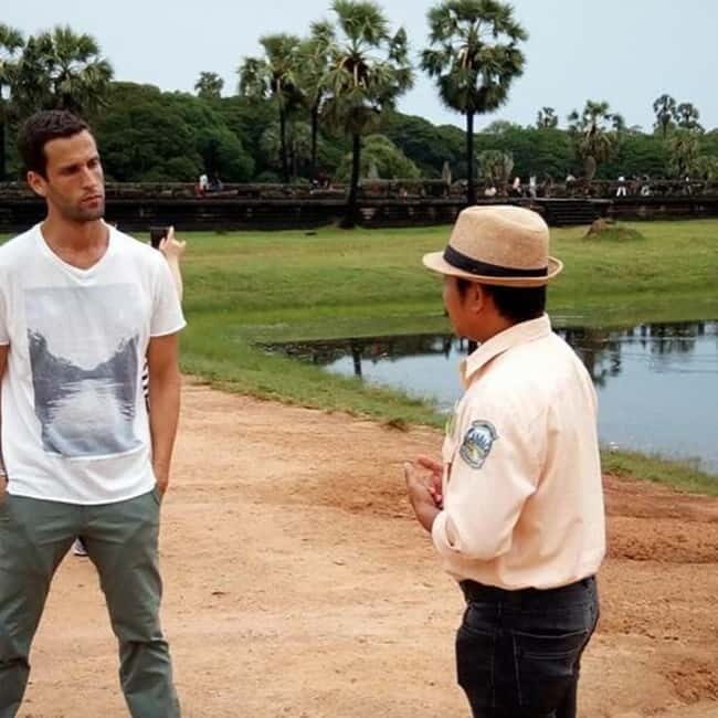 Siem Reap: 1-Day Angkor Wat Tour in Portuguese - Key highlights worth knowing