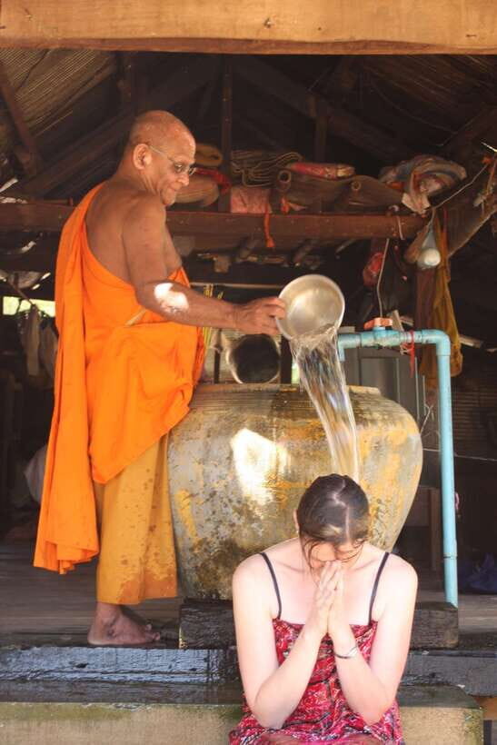 Siem Reap: 1-Hour Cambodian Buddhist Water Blessing - How your blessing works, step by step
