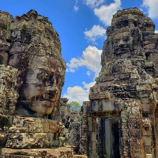 Siem Reap: 2-Day Angkor Tour with Spanish-Speaking Guide - Banteay Srei: Pink Stone and a Long Ride Worth Planning For