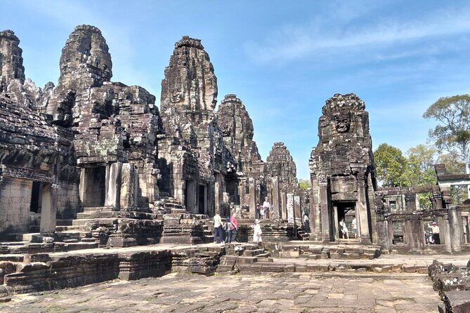 Siem Reap: 2-Day Temples with Bonteay Srei Private Tour - Ta Prohm: the famous roots moment you’ll actually enjoy