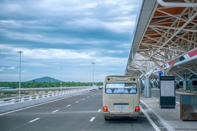 Siem Reap Angkor Airport to Siem Reap City by Shuttle Bus - From Siem Reap Angkor Airport to your hotel, without the taxi guessing