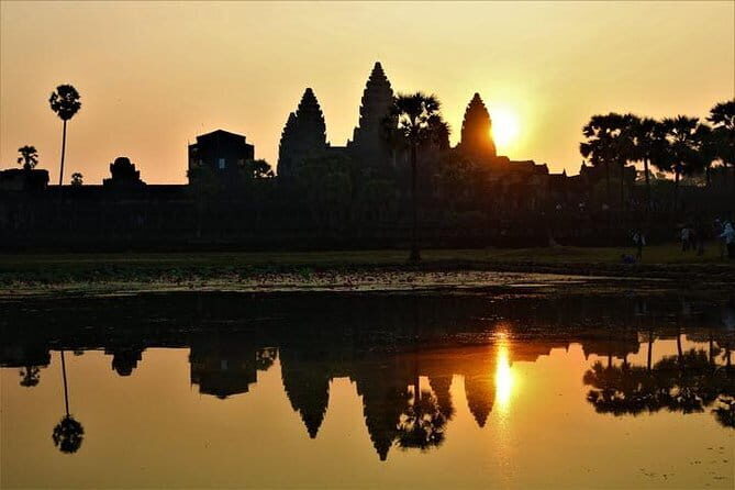 Siem Reap Angkor International Airport Transfer or Pick-Up - The comfort details that matter after a flight