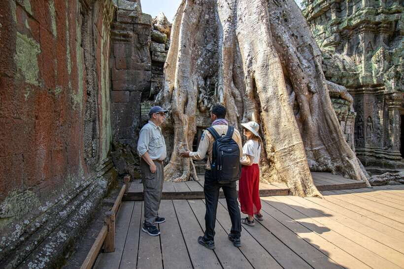 Siem Reap: Angkor Sunrise Private Tour - World Heritage Site - Angkor Sunrise at Angkor Wat: Why the Early Timing Is Worth It