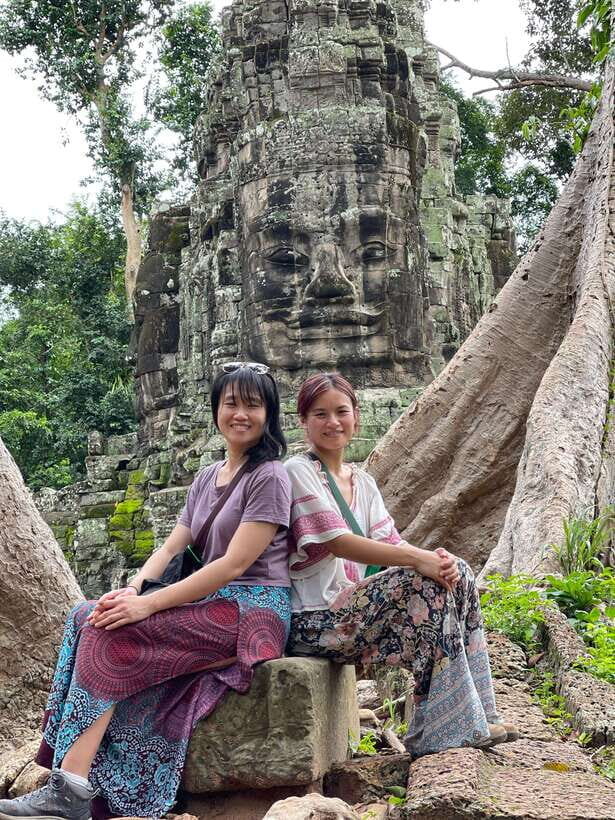 Siem Reap: Angkor Wat Private full Day Tour - Lunch break and Ta Prohm: the jungle-temple contrast
