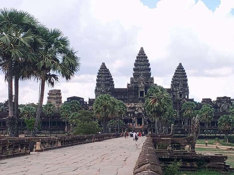 Siem Reap: Angkor Wat Private Tour by Tuk Tuk - A one-day Angkor plan that feels practical (not rushed)