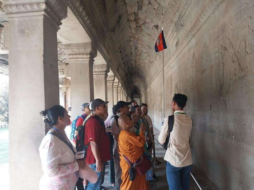 Siem Reap: Angkor Wat Small-group Sunrise or Sunset Tour - Angkor Wat at Sunrise (or Sunset): Why Timing and Entrances Change Everything