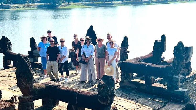 Siem Reap: Angkor Wat: Small-Group Sunrise Tour - Bayon and Angkor Thom City: hundreds of faces up close